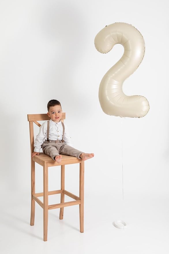 Cream Number 2 Balloon 40 Inch - Image 8