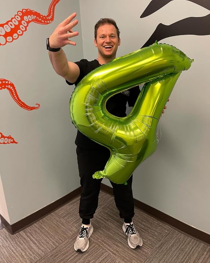 Light Green Number 6 Balloon 40 Inch - Image 8