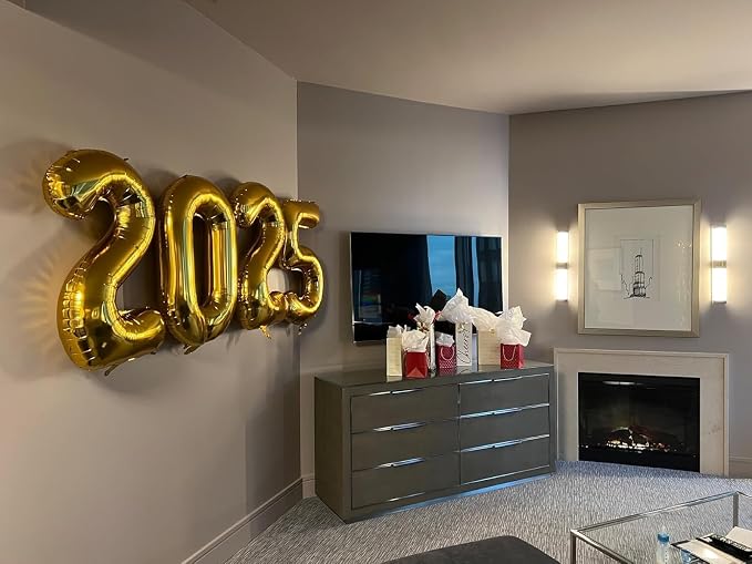 10 Balloon 40 inch Gold Number Balloons - Image 3