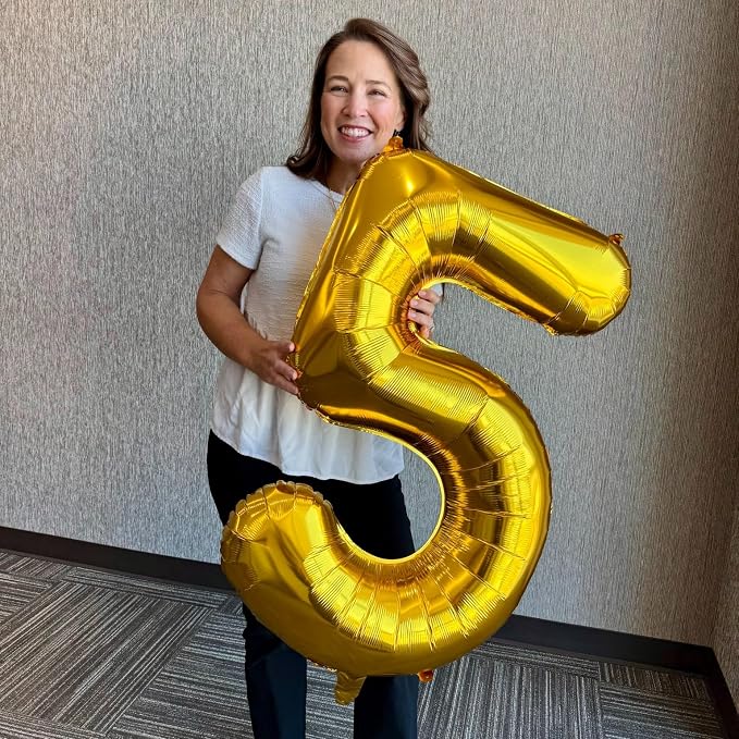 40 Inch Gold Number 1 Balloon Birthday Party Decorations - Image 9