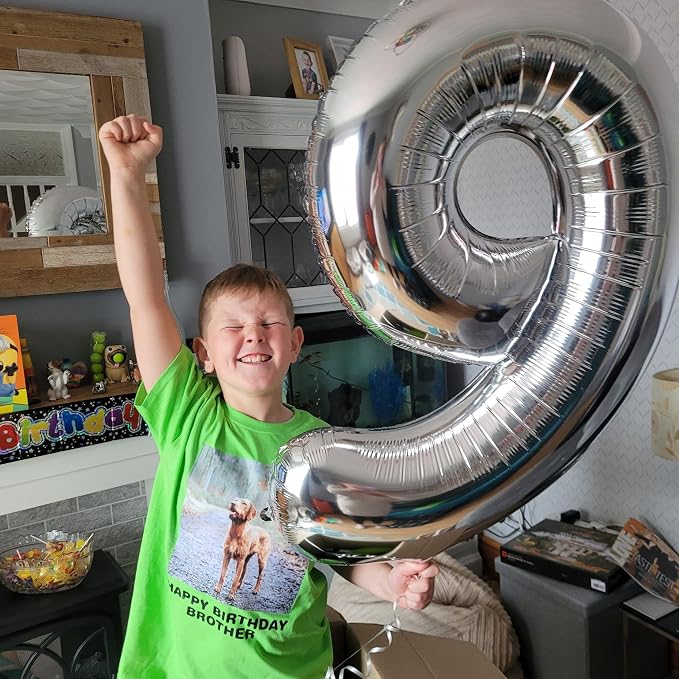 40 Inch Silver Number 7 Balloon Birthday Party Decorations - Image 4